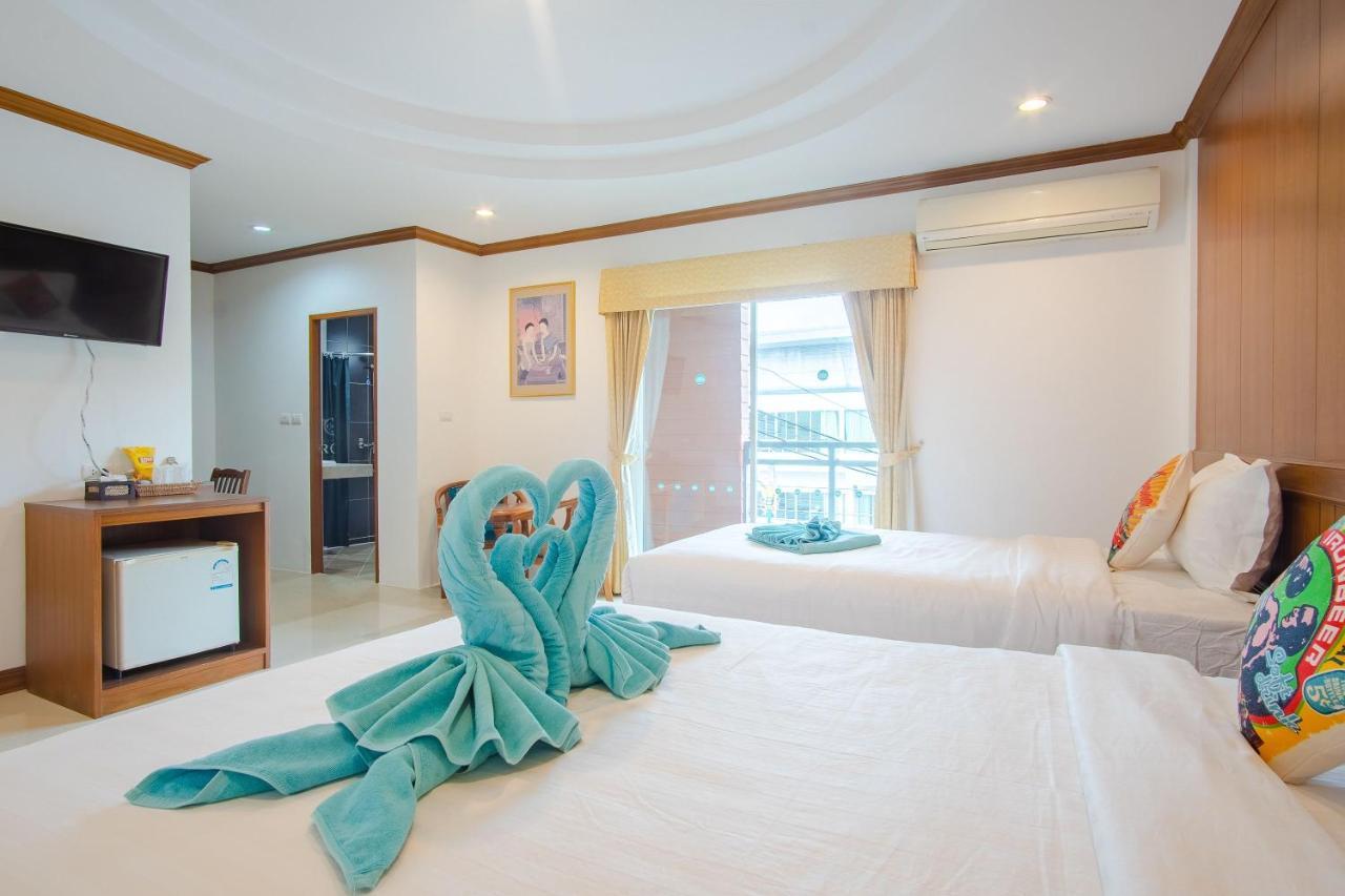 Pipikuku Hotel & Restaurant Patong Esterno foto