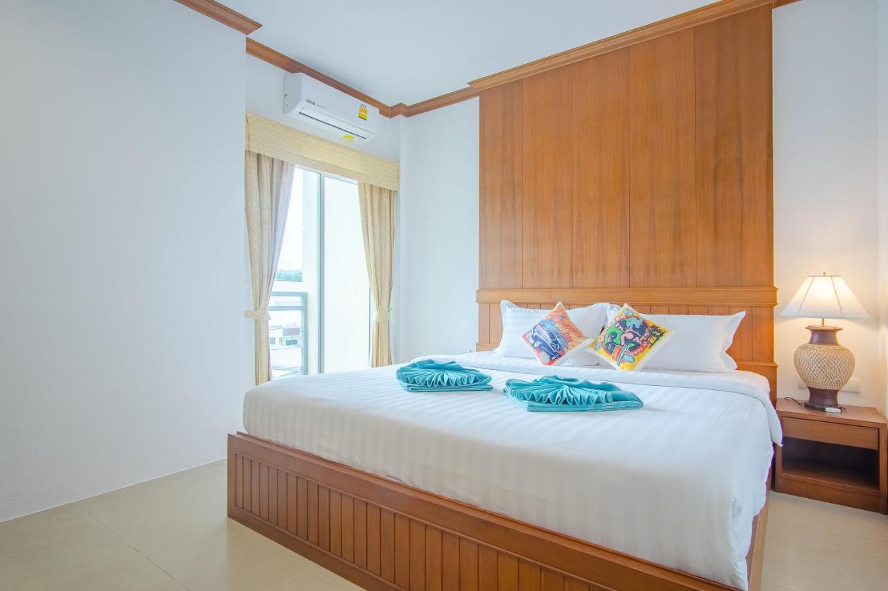 Pipikuku Hotel & Restaurant Patong Esterno foto
